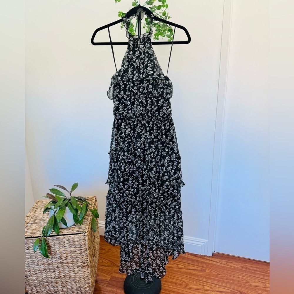 Beautiful NWT express halter top ruffled black-and-white dress